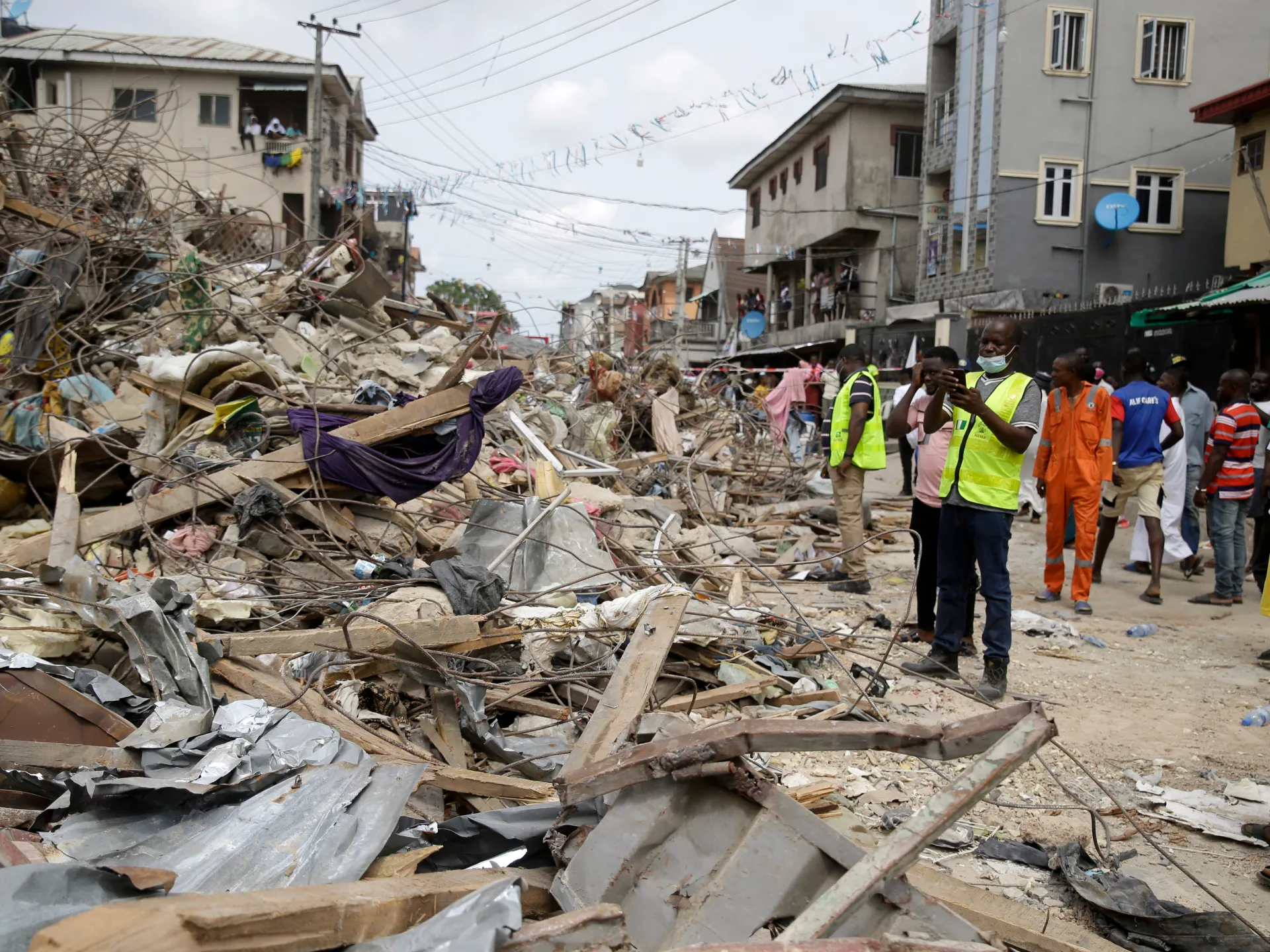 Five killed In Building Collapse